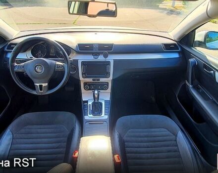 Сірий Фольксваген Пассат, об'ємом двигуна 1.8 л та пробігом 251 тис. км за 10200 $, фото 8 на Automoto.ua