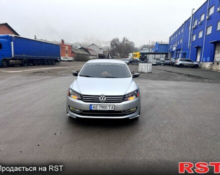 Серый Фольксваген Пассат, объемом двигателя 2.5 л и пробегом 309 тыс. км за 8200 $, фото 2 на Automoto.ua