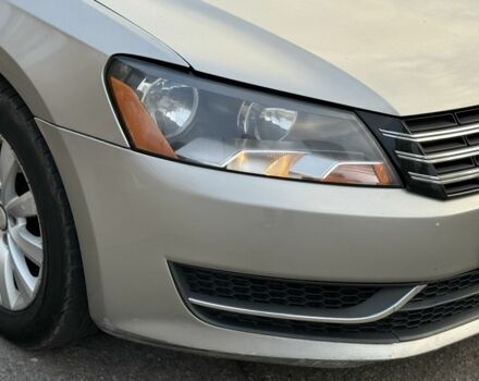 Серый Фольксваген Пассат, объемом двигателя 2.5 л и пробегом 220 тыс. км за 7500 $, фото 13 на Automoto.ua