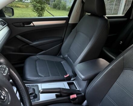 Серый Фольксваген Пассат, объемом двигателя 2.5 л и пробегом 250 тыс. км за 9700 $, фото 18 на Automoto.ua