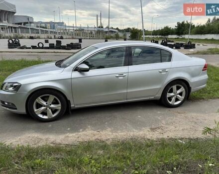Сірий Фольксваген Пассат, об'ємом двигуна 1.8 л та пробігом 207 тис. км за 10500 $, фото 4 на Automoto.ua