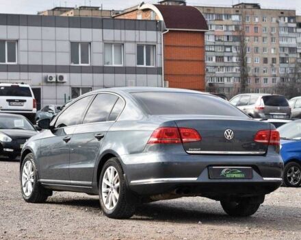 Серый Фольксваген Пассат, объемом двигателя 1.8 л и пробегом 186 тыс. км за 9490 $, фото 3 на Automoto.ua