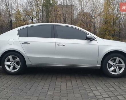 Сірий Фольксваген Пассат, об'ємом двигуна 1.78 л та пробігом 176 тис. км за 10500 $, фото 1 на Automoto.ua