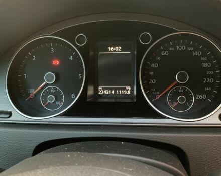 Серый Фольксваген Пассат, объемом двигателя 1.6 л и пробегом 234 тыс. км за 10700 $, фото 3 на Automoto.ua