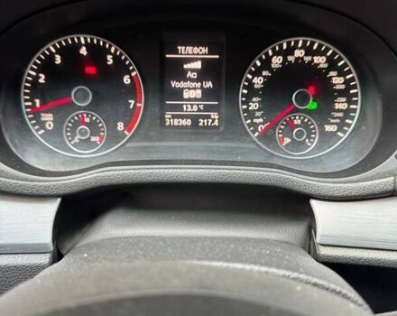 Серый Фольксваген Пассат, объемом двигателя 2.5 л и пробегом 318 тыс. км за 9100 $, фото 1 на Automoto.ua