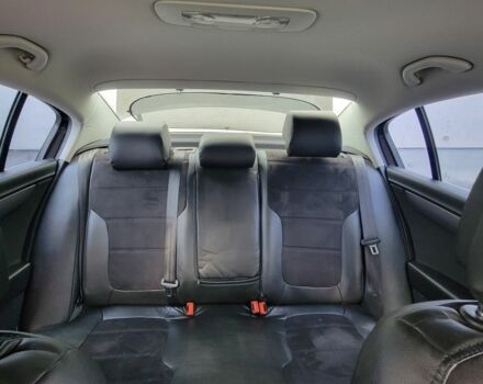 Серый Фольксваген Пассат, объемом двигателя 2 л и пробегом 268 тыс. км за 8800 $, фото 7 на Automoto.ua