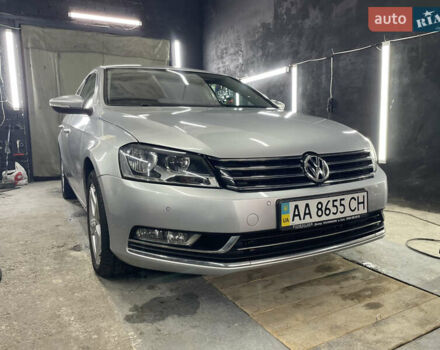 Серый Фольксваген Пассат, объемом двигателя 1.8 л и пробегом 160 тыс. км за 7800 $, фото 1 на Automoto.ua