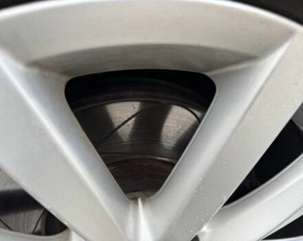 Серый Фольксваген Пассат, объемом двигателя 1.8 л и пробегом 255 тыс. км за 9200 $, фото 3 на Automoto.ua