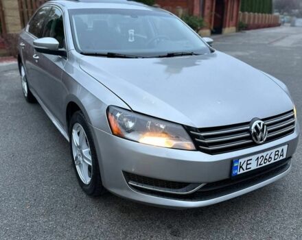 Серый Фольксваген Пассат, объемом двигателя 2.5 л и пробегом 216 тыс. км за 8500 $, фото 1 на Automoto.ua