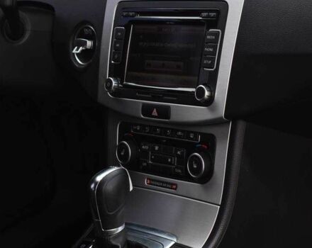 Серый Фольксваген Пассат, объемом двигателя 1.8 л и пробегом 186 тыс. км за 9490 $, фото 14 на Automoto.ua