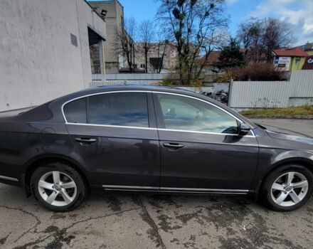 Серый Фольксваген Пассат, объемом двигателя 2 л и пробегом 268 тыс. км за 8800 $, фото 2 на Automoto.ua