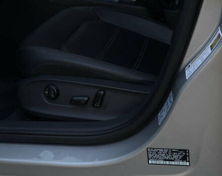 Серый Фольксваген Пассат, объемом двигателя 2.49 л и пробегом 271 тыс. км за 10499 $, фото 12 на Automoto.ua