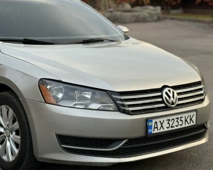 Серый Фольксваген Пассат, объемом двигателя 2.5 л и пробегом 220 тыс. км за 7500 $, фото 1 на Automoto.ua