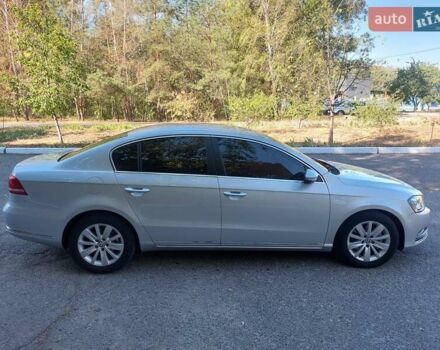 Серый Фольксваген Пассат, объемом двигателя 1.8 л и пробегом 123 тыс. км за 10600 $, фото 5 на Automoto.ua