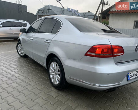 Фольксваген Пассат 2011 в Монастыриске на Automoto.ua Серый Фольксваген Пассат, объемом двигателя 1.97 л и пробегом 280 тыс. км за 11500 $, фото 5 на Automoto.ua