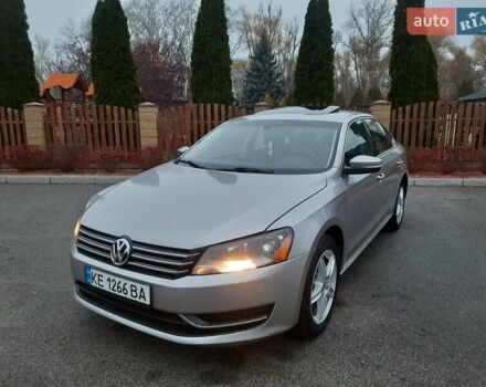 Сірий Фольксваген Пассат, об'ємом двигуна 2.48 л та пробігом 216 тис. км за 8250 $, фото 9 на Automoto.ua