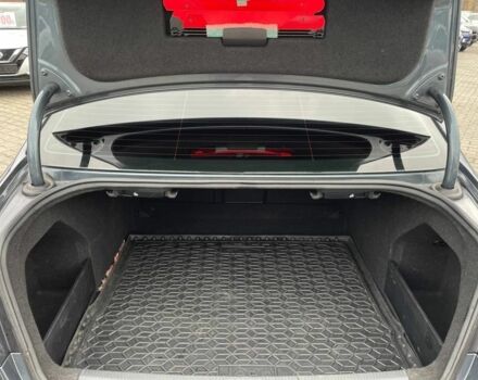 Серый Фольксваген Пассат, объемом двигателя 1.8 л и пробегом 186 тыс. км за 9900 $, фото 22 на Automoto.ua