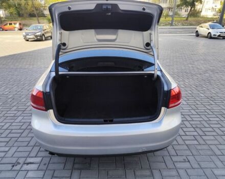 Серый Фольксваген Пассат, объемом двигателя 2.5 л и пробегом 254 тыс. км за 7900 $, фото 15 на Automoto.ua