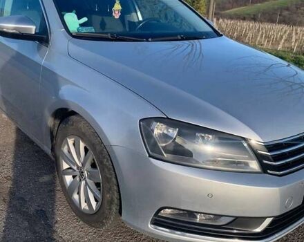Серый Фольксваген Пассат, объемом двигателя 1.8 л и пробегом 234 тыс. км за 10300 $, фото 2 на Automoto.ua