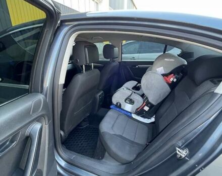 Сірий Фольксваген Пассат, об'ємом двигуна 1.8 л та пробігом 182 тис. км за 11800 $, фото 6 на Automoto.ua