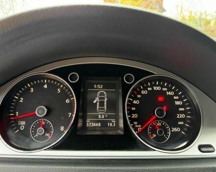 Серый Фольксваген Пассат, объемом двигателя 1.8 л и пробегом 174 тыс. км за 7990 $, фото 13 на Automoto.ua