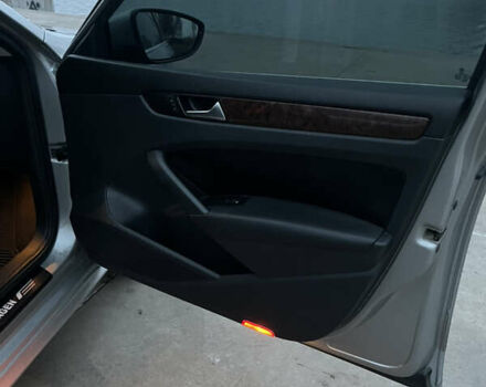 Серый Фольксваген Пассат, объемом двигателя 1.97 л и пробегом 214 тыс. км за 12000 $, фото 8 на Automoto.ua