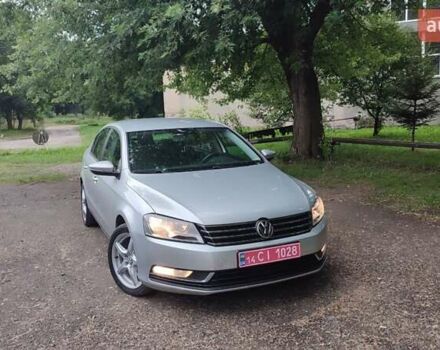 Сірий Фольксваген Пассат, об'ємом двигуна 1.6 л та пробігом 227 тис. км за 10300 $, фото 7 на Automoto.ua