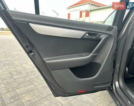 Серый Фольксваген Пассат, объемом двигателя 1.8 л и пробегом 214 тыс. км за 11900 $, фото 16 на Automoto.ua