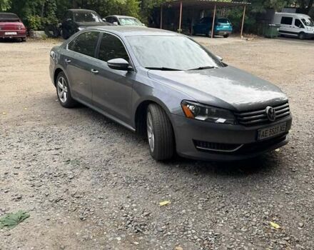 Серый Фольксваген Пассат, объемом двигателя 2.5 л и пробегом 318 тыс. км за 9100 $, фото 9 на Automoto.ua