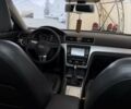 Сірий Фольксваген Пассат, об'ємом двигуна 2.5 л та пробігом 200 тис. км за 10000 $, фото 12 на Automoto.ua