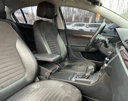 Серый Фольксваген Пассат, объемом двигателя 1.8 л и пробегом 186 тыс. км за 9900 $, фото 14 на Automoto.ua