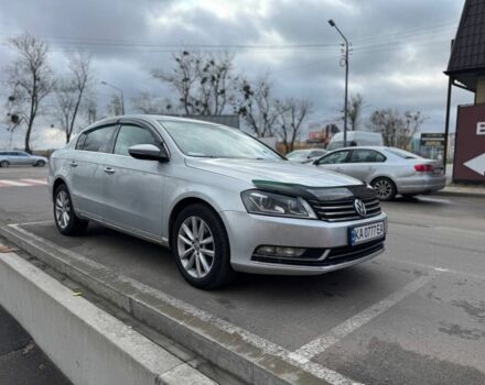 Серый Фольксваген Пассат, объемом двигателя 1.8 л и пробегом 255 тыс. км за 9200 $, фото 1 на Automoto.ua