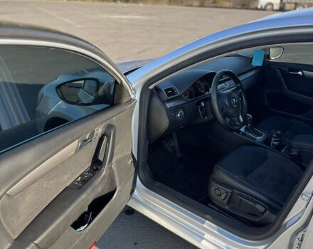 Серый Фольксваген Пассат, объемом двигателя 1.97 л и пробегом 277 тыс. км за 9200 $, фото 9 на Automoto.ua