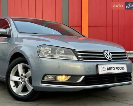 Серый Фольксваген Пассат, объемом двигателя 1.8 л и пробегом 248 тыс. км за 9290 $, фото 1 на Automoto.ua