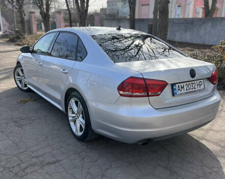 Серый Фольксваген Пассат, объемом двигателя 2.5 л и пробегом 242 тыс. км за 9599 $, фото 5 на Automoto.ua