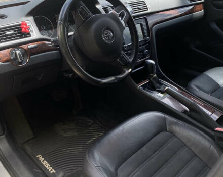 Серый Фольксваген Пассат, объемом двигателя 1.97 л и пробегом 129 тыс. км за 12999 $, фото 7 на Automoto.ua