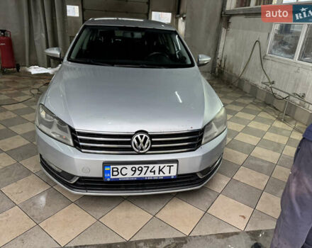 Серый Фольксваген Пассат, объемом двигателя 1.6 л и пробегом 356 тыс. км за 8700 $, фото 4 на Automoto.ua