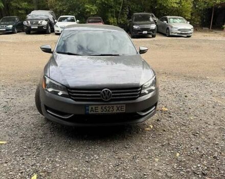 Серый Фольксваген Пассат, объемом двигателя 2.5 л и пробегом 318 тыс. км за 9100 $, фото 8 на Automoto.ua