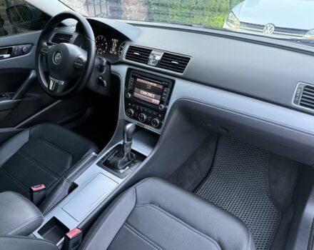 Серый Фольксваген Пассат, объемом двигателя 2.5 л и пробегом 250 тыс. км за 9700 $, фото 20 на Automoto.ua