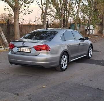 Фольксваген Пассат 2011 в Николаеве на Automoto.ua Серый Фольксваген Пассат, объемом двигателя 2.5 л и пробегом 202 тыс. км за 10000 $, фото 20 на Automoto.ua