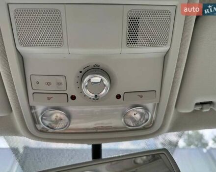 Сірий Фольксваген Пассат, об'ємом двигуна 2.48 л та пробігом 240 тис. км за 9700 $, фото 29 на Automoto.ua