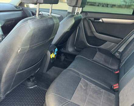 Серый Фольксваген Пассат, объемом двигателя 1.97 л и пробегом 277 тыс. км за 9200 $, фото 12 на Automoto.ua