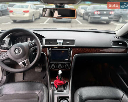 Сірий Фольксваген Пассат, об'ємом двигуна 1.97 л та пробігом 213 тис. км за 10000 $, фото 6 на Automoto.ua