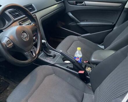 Серый Фольксваген Пассат, объемом двигателя 2.5 л и пробегом 292 тыс. км за 8700 $, фото 4 на Automoto.ua