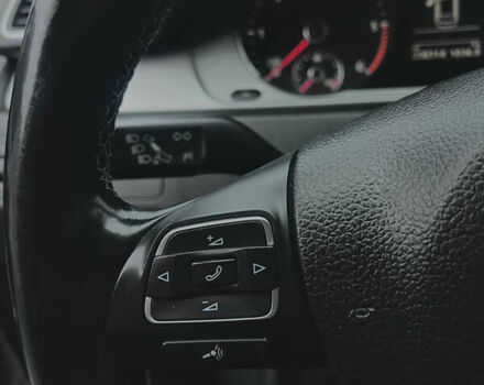 Серый Фольксваген Пассат, объемом двигателя 1.97 л и пробегом 238 тыс. км за 8700 $, фото 27 на Automoto.ua