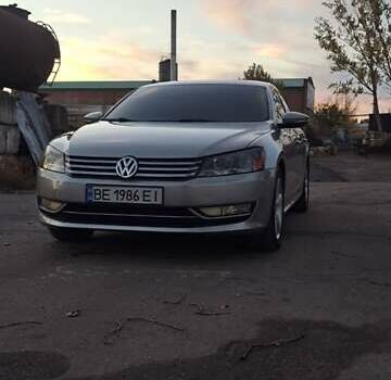 Фольксваген Пассат 2011 в Николаеве на Automoto.ua Серый Фольксваген Пассат, объемом двигателя 2.5 л и пробегом 202 тыс. км за 10000 $, фото 11 на Automoto.ua