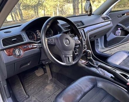 Серый Фольксваген Пассат, объемом двигателя 1.97 л и пробегом 194 тыс. км за 13200 $, фото 4 на Automoto.ua