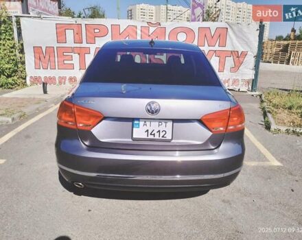 Сірий Фольксваген Пассат, об'ємом двигуна 2.5 л та пробігом 202 тис. км за 11999 $, фото 12 на Automoto.ua
