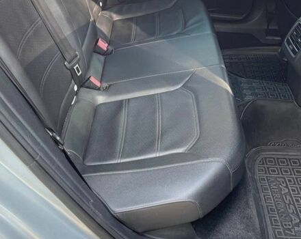 Сірий Фольксваген Пассат, об'ємом двигуна 2.5 л та пробігом 232 тис. км за 11000 $, фото 4 на Automoto.ua