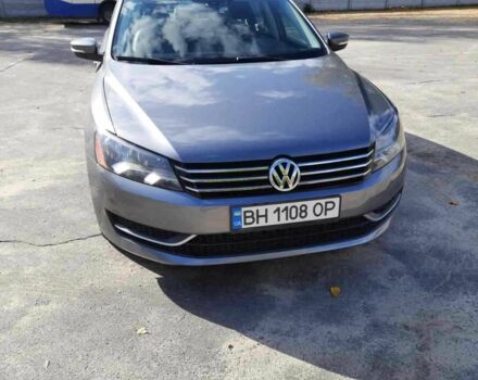 Серый Фольксваген Пассат, объемом двигателя 2.5 л и пробегом 98 тыс. км за 12000 $, фото 2 на Automoto.ua